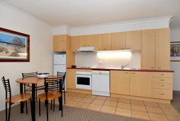 Spring Hill Mews - Coogee Beach Accommodation 2