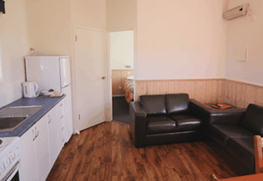 Bicheno East Coast Holiday Park - Coogee Beach Accommodation 2