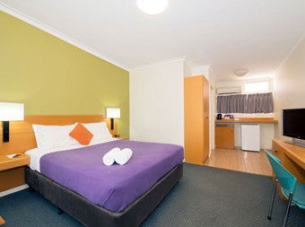 Ibis Styles Geraldton - Coogee Beach Accommodation 1