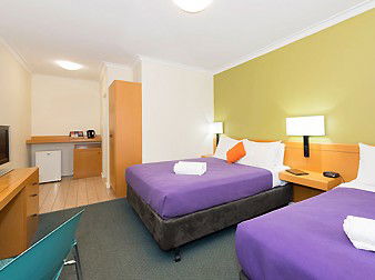 Ibis Styles Geraldton - Coogee Beach Accommodation 5