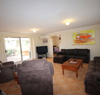 LJ Hooker Goolwa Holiday Rentals - 12 Willmett Road Goolwa Beach - Coogee Beach Accommodation