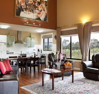 Barossa Shiraz Estate - Coogee Beach Accommodation