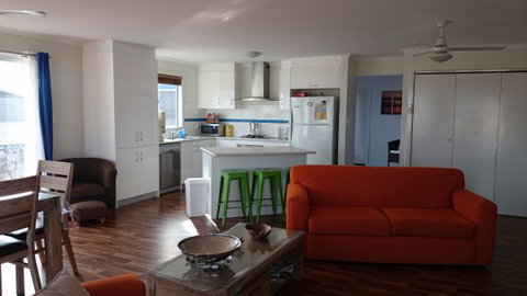 True Blue - Coogee Beach Accommodation 2