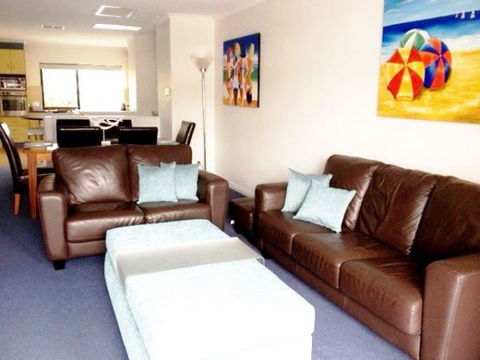 U2 At Moana Beach Holiday Apartment - Coogee Beach Accommodation 2