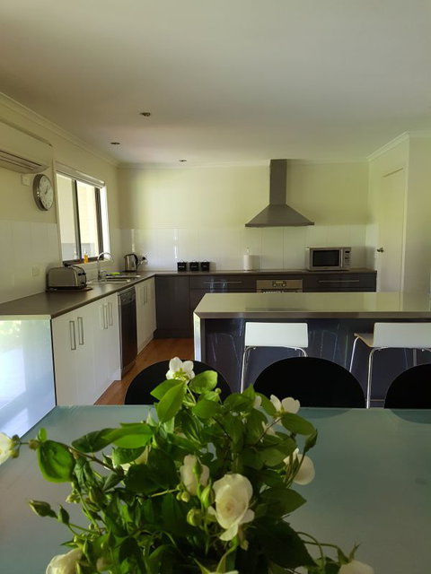 Studio Venti Sette - Coogee Beach Accommodation 1