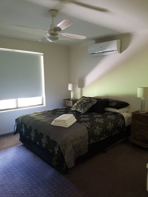 Studio Venti Sette - Coogee Beach Accommodation 3