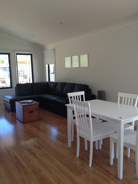 Studio Venti Sette - Coogee Beach Accommodation 53