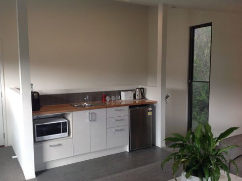 Studio Venti Sette - Coogee Beach Accommodation 14
