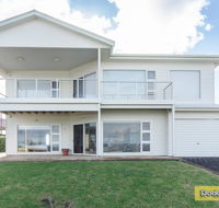 Boomer Break - Coogee Beach Accommodation
