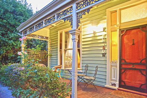 Pendower House B&B - Coogee Beach Accommodation 1