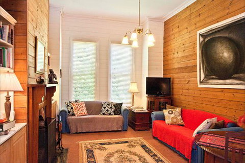Pendower House B&B - Coogee Beach Accommodation 2