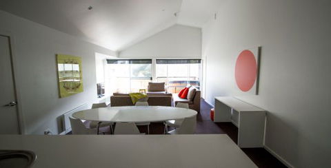 Silverski Falls Creek - Coogee Beach Accommodation 5