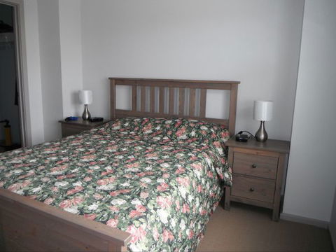 Wellington - Coogee Beach Accommodation 2