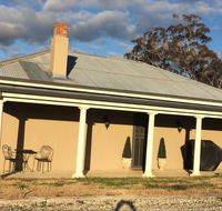 White Cedars Cottage - Coogee Beach Accommodation