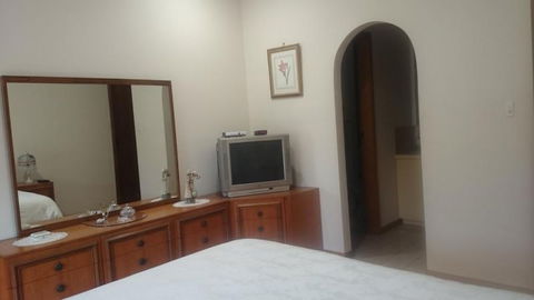 Gaerwood Bed Breakfast - Coogee Beach Accommodation 5