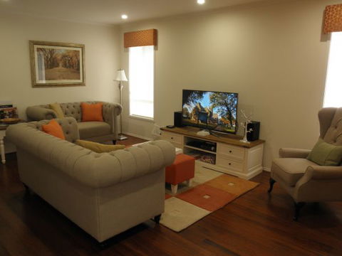 C&C's Bed And Breakfast - Coogee Beach Accommodation 7