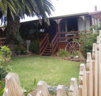 Ironstone Cottage - Coogee Beach Accommodation