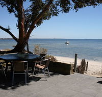 Undercurrent - Coogee Beach Accommodation