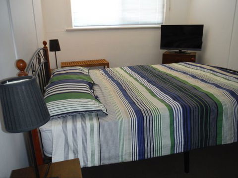 Undercurrent - Coogee Beach Accommodation 1
