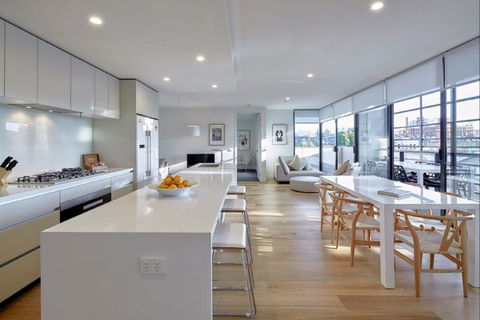 381 Cremorne - Coogee Beach Accommodation 3