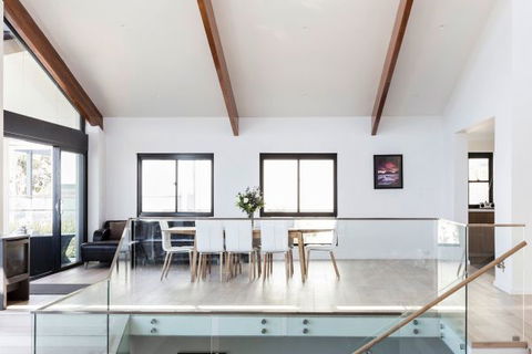 Alexandria House - Coogee Beach Accommodation 4