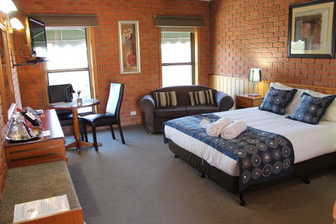 Bakery Hill Motel - Coogee Beach Accommodation 5