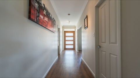 Barossa Family Holiday Home - Coogee Beach Accommodation 0