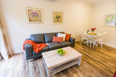 Brantome - Coogee Beach Accommodation 1