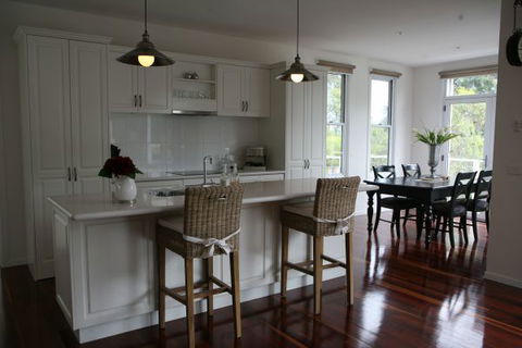 Bright Bliss - Coogee Beach Accommodation 4