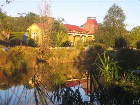 Bunjil Farm - Coogee Beach Accommodation 0
