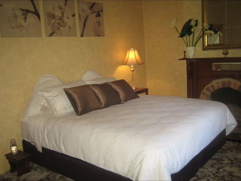 Bunjil Farm - Coogee Beach Accommodation 2