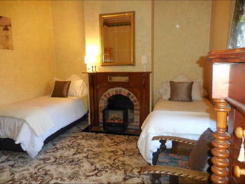 Bunjil Farm - Coogee Beach Accommodation 4