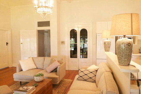 Cadogan Central Luxury - Coogee Beach Accommodation 1