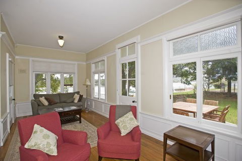 Cockatoo Island Holiday Houses - Coogee Beach Accommodation 1