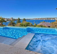 Deep Blue - Coogee Beach Accommodation