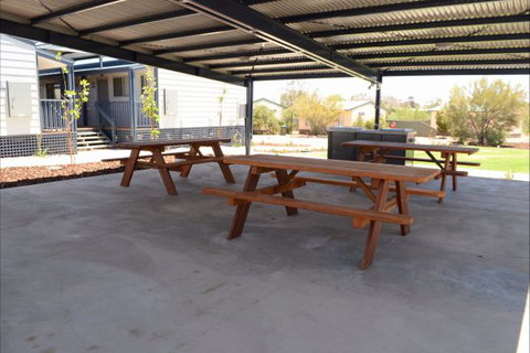 Discovery Parks - Roxby Downs - Coogee Beach Accommodation 1