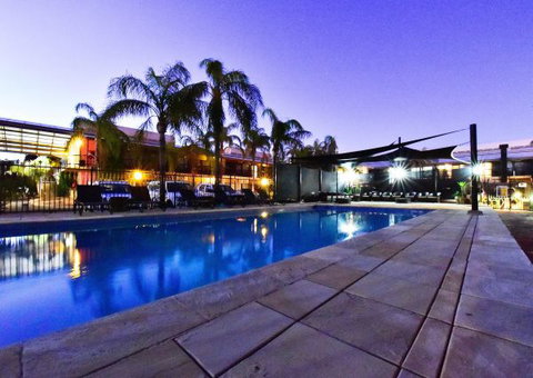 Diplomat Alice Springs - Coogee Beach Accommodation 0