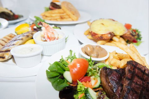 Diplomat Alice Springs - Coogee Beach Accommodation 6