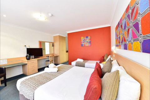 Diplomat Alice Springs - Coogee Beach Accommodation 7
