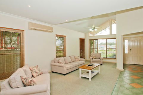 Fairlight House - Coogee Beach Accommodation 1