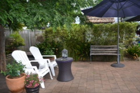 Garden Cottage B And B - Coogee Beach Accommodation 5