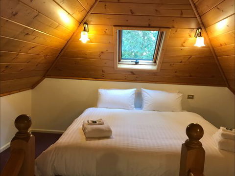 Glen Derwent - Coogee Beach Accommodation 0
