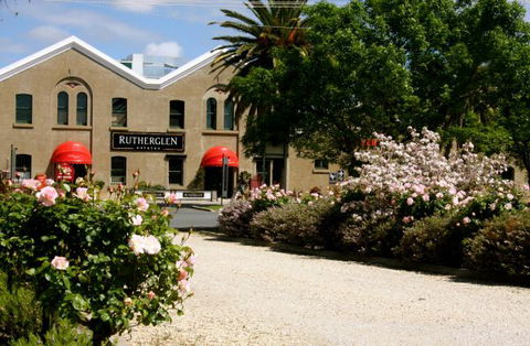 Golden Chain Wine Village Motor Inn - Coogee Beach Accommodation 8