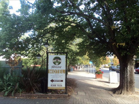 Hahndorf Motel - Coogee Beach Accommodation 5