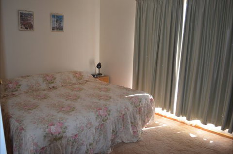 Hillview - Coogee Beach Accommodation 2