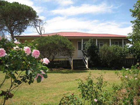 Hope Cottage Country Retreat - Coogee Beach Accommodation 0