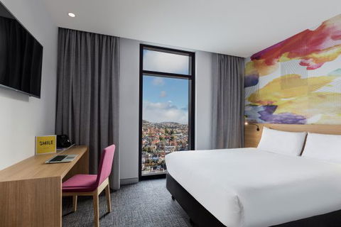 Ibis Styles Hobart - Coogee Beach Accommodation 1