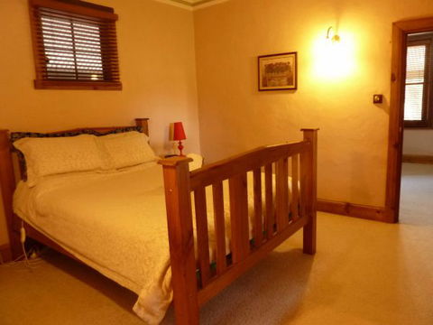 Kaesler Cottages - Coogee Beach Accommodation 3