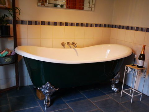 La Perrie Chalet Bed And Breakfast - Coogee Beach Accommodation 3