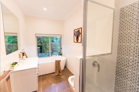 La Flotte - Coogee Beach Accommodation 6